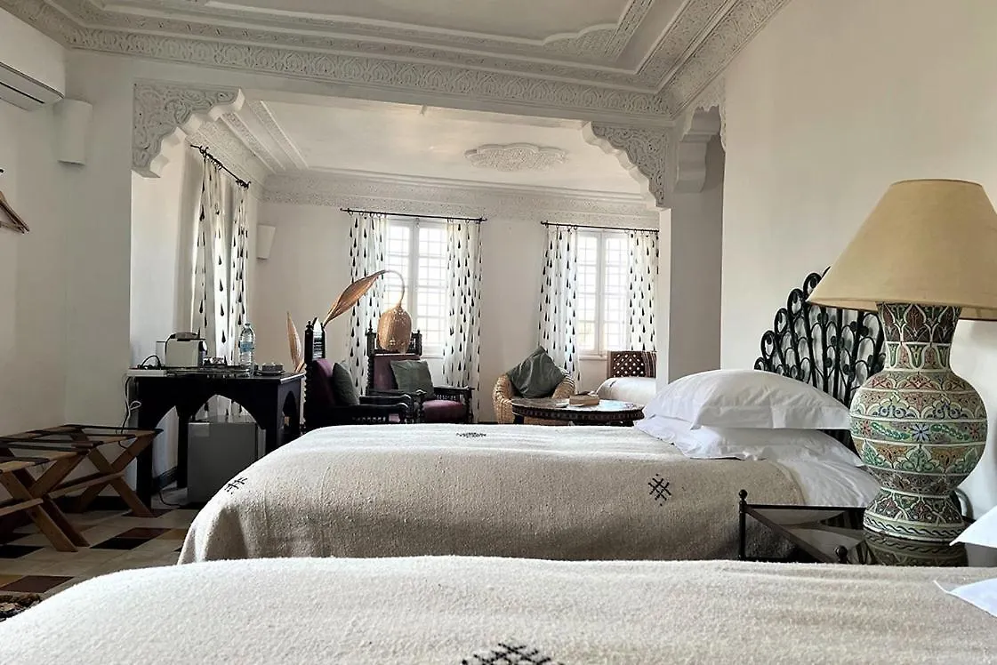 Riad Jardin Des Biehn Fes